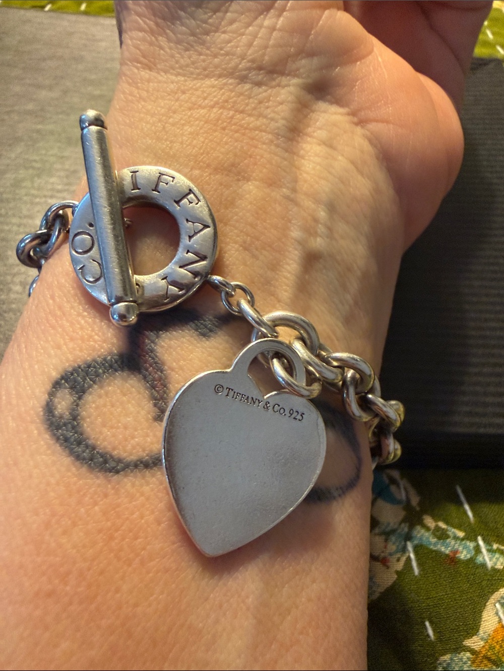 TIFFANY & CO Silver Heart and Round Tag Toggle Bracelet